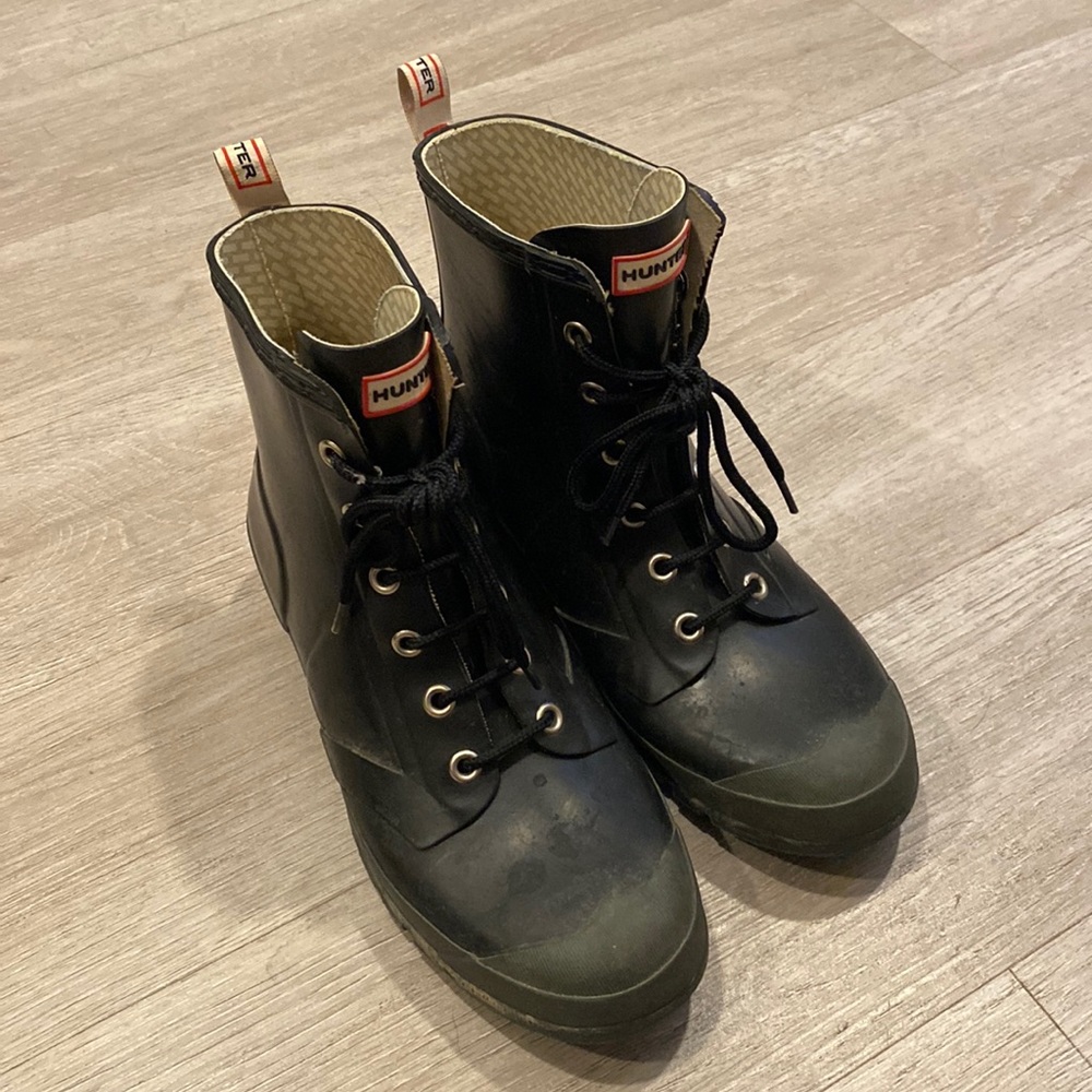 Womens Lace-Up Short Rain Boots Size 9